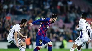 背后是无数 背后是无数